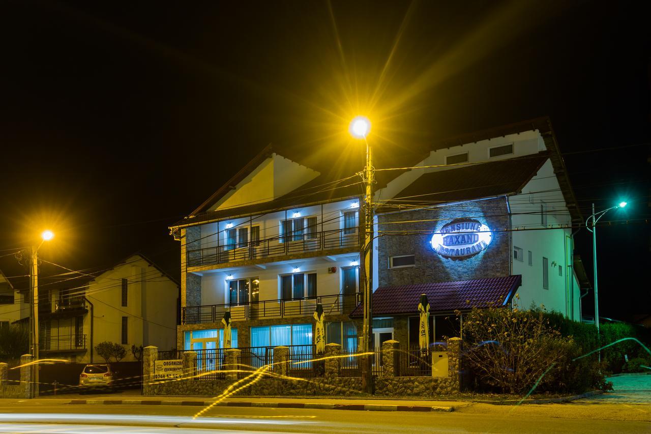 Hotel Raxand Residence Mioveni Zewnętrze zdjęcie