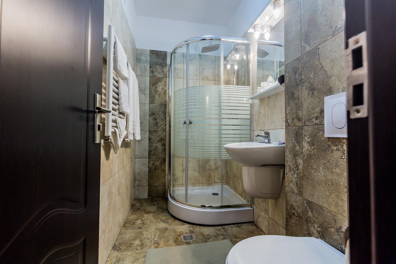 Hotel Raxand Residence Mioveni Zewnętrze zdjęcie